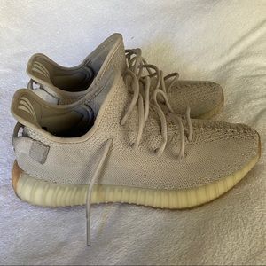 Sold!! Adidas Yeezy Boost 350 V2 “Sesame”